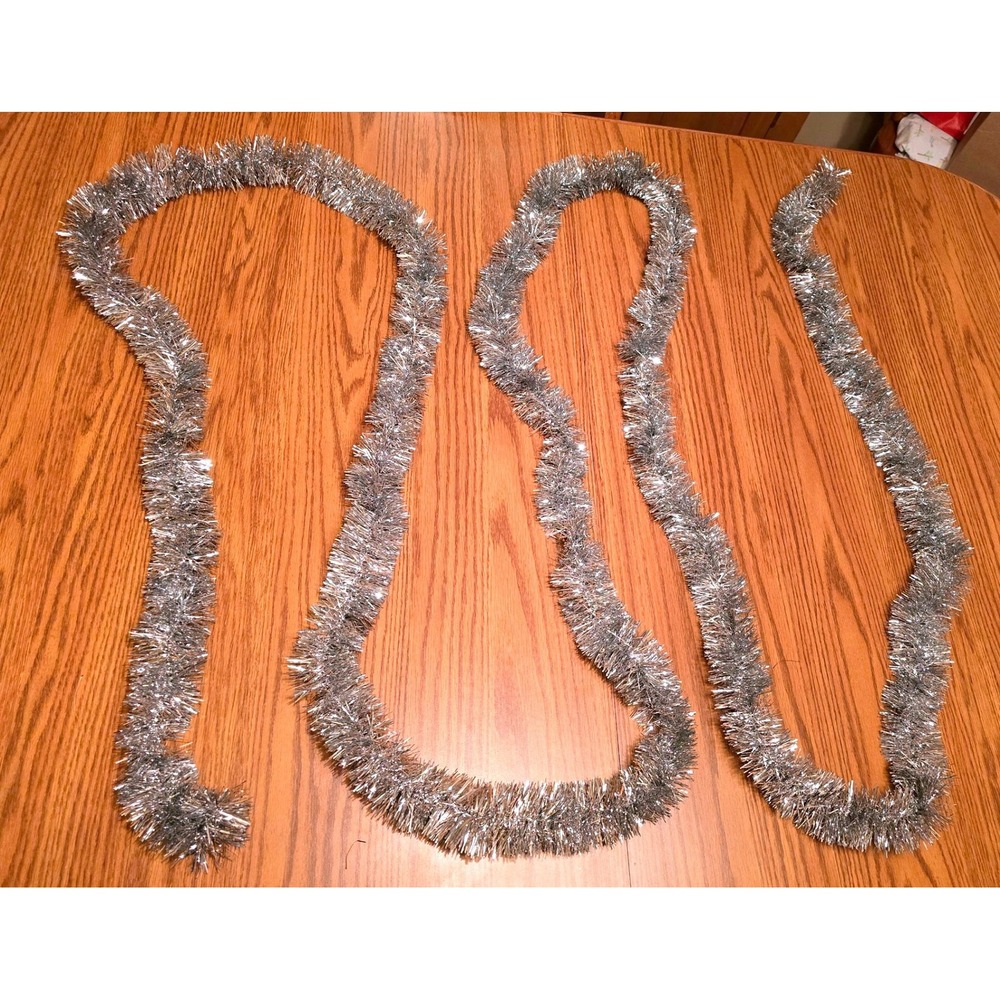 Silver Tinsel Garland Christmas Holiday Party‎ Decor, Excellent Condition